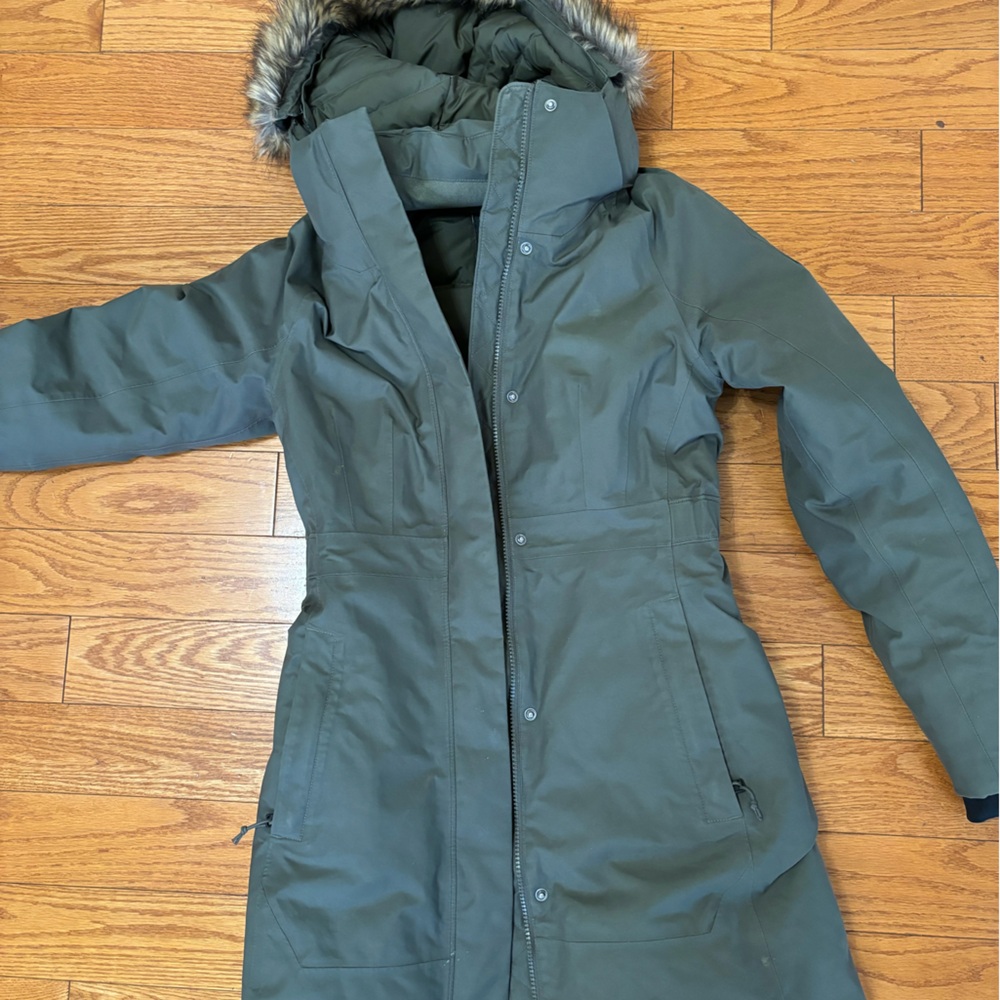 The North Face Arctic Parka in Taupe.  XS. Worn 1-2x.  In excellent condition.